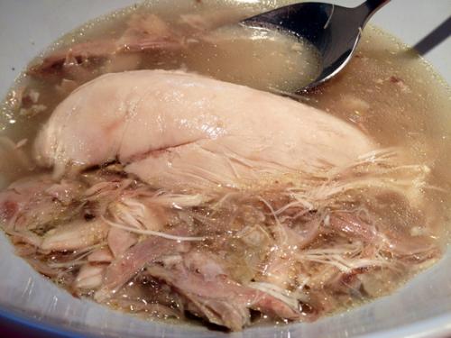 Калорийность бедра куриного без кожи. Курочка: энергетическая ценность отварного мяса